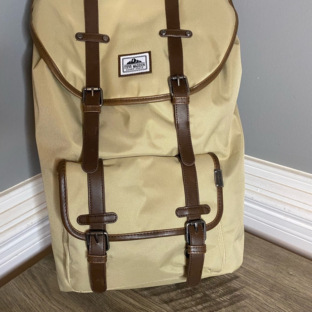Steve Madden Classic Utility Backpack